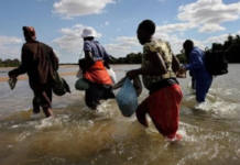 410,000 foreigners, mainly Zimbabweans stopped from crossing the border as South Africa tightens screws