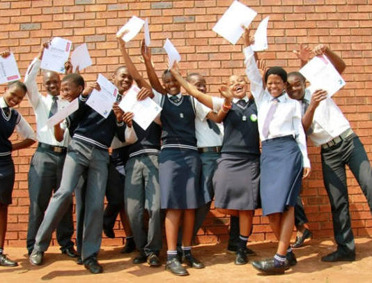 Parliament keeps matric pass rate at 30%