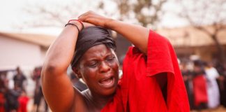 Missing Woman Finally Found Only to Collapse and Die in Family's Arms Outside Mfuleni Police Station