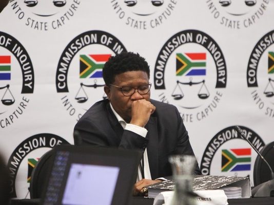 Transport minister Fikile Mbalula announces good news on 5-year renewal period for driver's licences