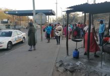 Zimbabweans trying to leave South Africa turned back at Beitbridge border