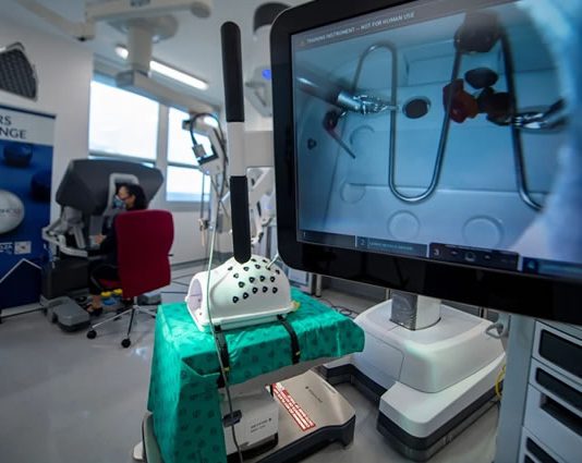Hospital buys 2 robots worth R80mil to perform surgeries on patients