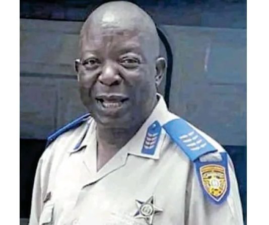 Police chief killed by robbers while enjoying the hide my sausage game with married woman in his car