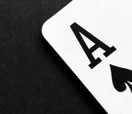 How Online Casinos Are Regulated and Licensed?