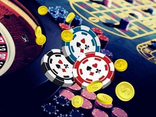 Gaming Strategies and Myths: What Really Works in Online Casinos