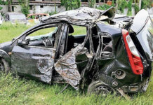 Police officers die in horrific head-on accident with a quantam taxi while travelling to another SAPS member's funeral