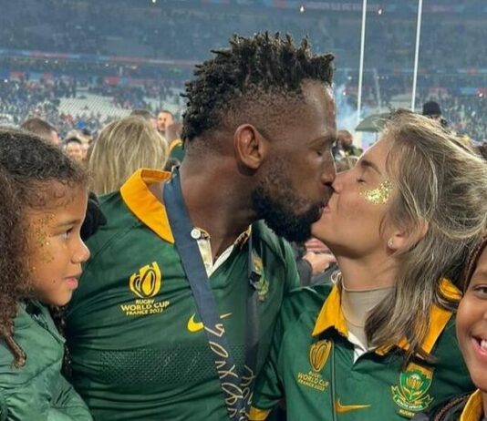 Divorced after cheating? Rugby Captain Siya Kolisi removes Rachel's photos on Instagram, spends new year in Vic Falls with kids only
