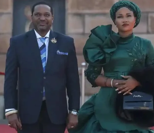 Zulu King's wedding drama: Fiancée Nomzamo Myeni 'distressed' as tlof tlof loving King Misuzulu brings another princess at the Royal House