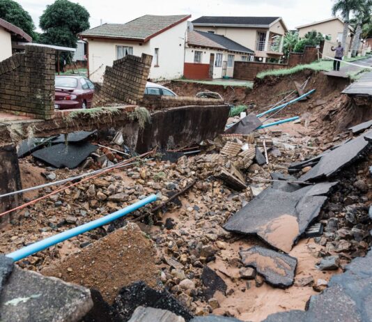 SAWS Level 8 Warning: Deadly rainfall to hit the following areas across South Africa with widespread flooding, damage to property, buildings and roads