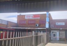 Gunman bounces back to the tavern armed with 4 guns, fires 15 shots and kills employee after girlfriend bought beer