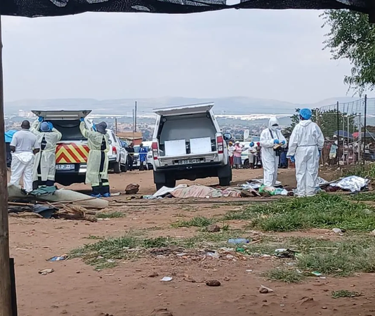 Extortion goes wrong in Khayelitsha: 6 people shot, 3 die at crime scene