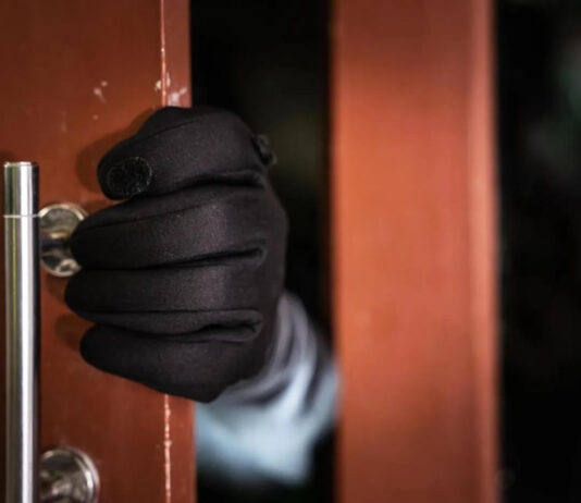 Midnight horror: 2 Limpopo men tie dad's hands with a rope, rape his 17-year-old daughter and shoot his son dead