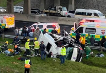 N2 Khayelitsha Horror Crash: Taxi Overturns, Passengers Thrown Out Of The Vehicle in Cape Town Accident (WATCH VIDEO)