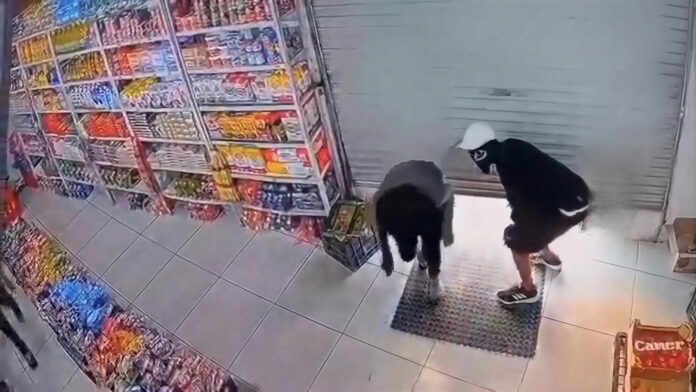 thieves caught on cctv stealing in cape town