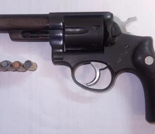 Hawks catch woman with 420 bullets and illegal gun