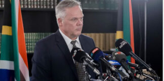 EXCLUSIVE: ‘I Inherited A Mess!’ – Minister Willie Aucamp Saves Thousands Of Jobs In Explosive Reversal Of Controversial Fishing Decision