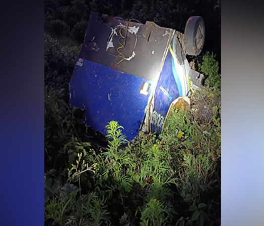 Another Tragedy on N1: Bus Carrying Zimbabweans Plunges into Cliff Near Makhado