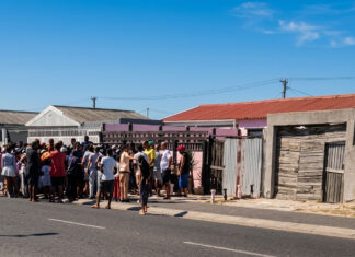 No more middle finger: 8-year-old boy shot by stray bullet in Lavender Hill Gang war