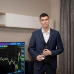 What South African Traders Should Compare Before Choosing an Online Broker