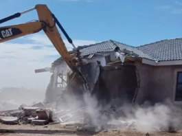 R2.5 Million Turned to Rubble! The Heartbreaking Moment Pietermaritzburg Mansions Were Razed!