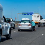 Smash-and-Grab Gone WRONG: Cape Town Driver Kidnaps Thief in Broad Daylight & Drags Him While Speeding Off (VIDEO)