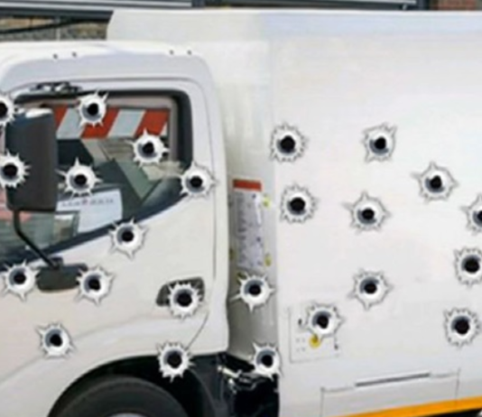 Traffic Officer SHOT as Armed Gang Hits CIT Van in Broad Daylight