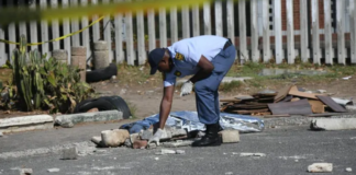 Mob Justice Horror: Bonteheuwel mob stones and stabs man to death after alleged Kalksteenfontein shootings