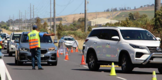 Traffic Cop Shot by Suspected Drunk Driver After Pulling Over Car