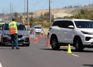 Traffic Cop Shot by Suspected Drunk Driver After Pulling Over Car