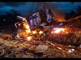 Cash van bombed in violent Nqabeni CIT heist as 20 gunmen turn N2 motorway into a bloody war zone