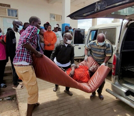 WHO Panics as Ebola Outbreak Kills 131 People… Here is What You Need to Know About This Deadly Disease