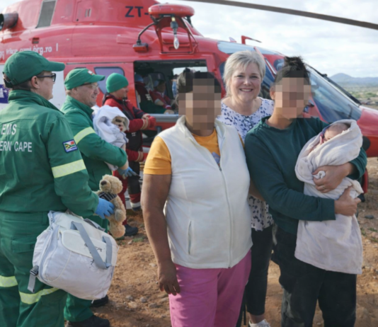 "Nobody Could Reach Us”: 15-Year-Old Gives Birth as Bridge Is Swept Away—Paramedic Guides Delivery Live Over Phone!