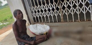 Drama as man takes his sister's skeleton to a bank to prove that she is dead (PICS)
