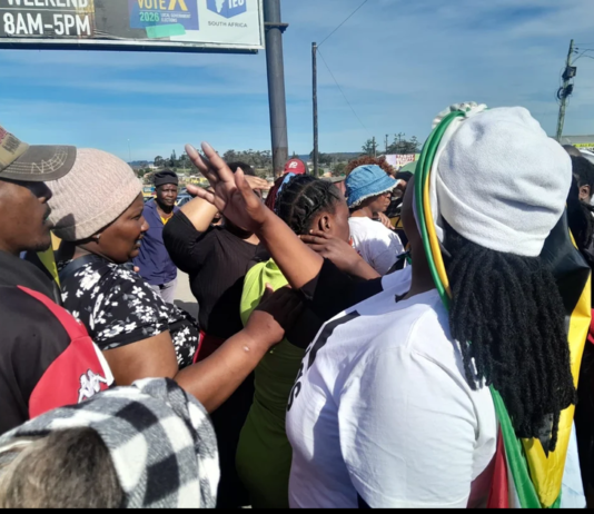 Anti-Immigration Group Shuts Down Somali Shops on Mandela Day – Drive Foreigners out of Township