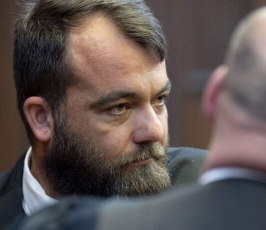 How a Suspicious Spur Waiter Helped Unmask a High-Profile Lawyer's Alleged "Sex Slave" Secret