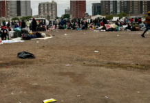 eThekwini says “stop dropping off” foreigners at Durban Drive-In — but 700 people are still waiting outside