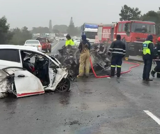 Five Killed in N2 Head-on Collision Near KuGompo City as Weather Conditions Worsen Across Eastern Cape