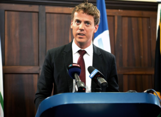 ‘I’m Not Going Anywhere’: DA Finance Chief Mark Burke Refuses To Quit As R4bn Kastelo Dispute Deepens