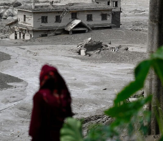 Pictures of Six South Africans Missing After Nepal-Tibet Floods REVEALED