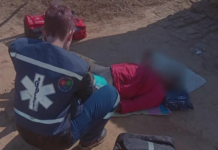Mother Shot While Shielding Toddler During Armed Robbery in Gauteng – Armed Suspects Flee with Cash and Eggs