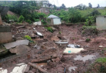 SAWS Level 6 warning is still active: Three Durban houses collapse in mudslides – Bridges, informal settlements under threat
