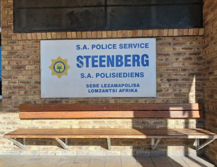 Steenberg police