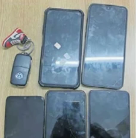 He Steps Out, Walks Up To You, And Takes Your Phone – Cellphone ‘robbers’ Arrested after Police Chase