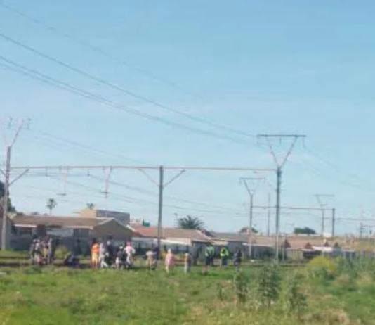 Valhalla Park Family Rejects Suicide Claims After Man Is Struck and Killed by Train in Heideveld