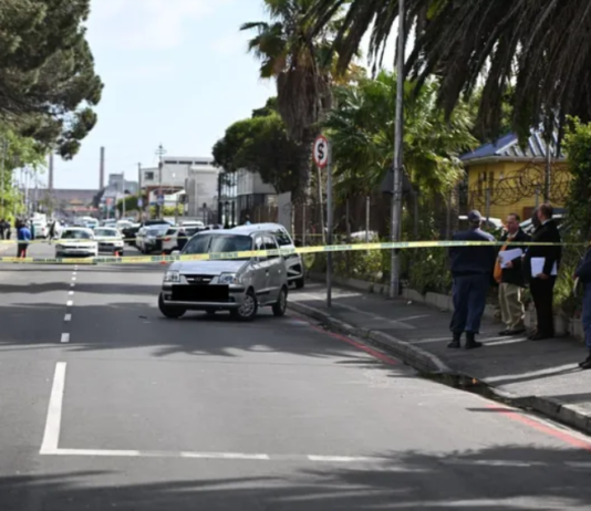 Father gunned down outside Heatherdale Primary School after dropping off child